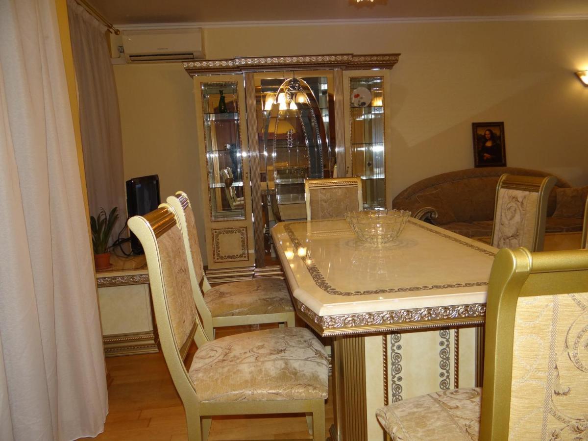 Luxury Versailles Apartments Center Opera Burgas City Exterior foto